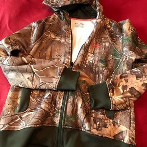 Under Armour camo sweatshirt